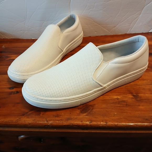 Skechers Women's Goldie Plane Jane Slip On Sneakers Size 11 - Picture 3 of 11